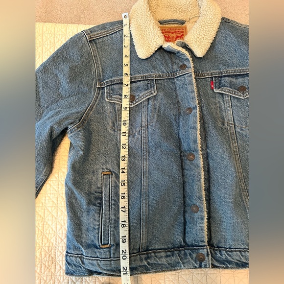 Levi Strauss Denim  Women’s Jacket with Sherpa Interior - Picture 11 of 11